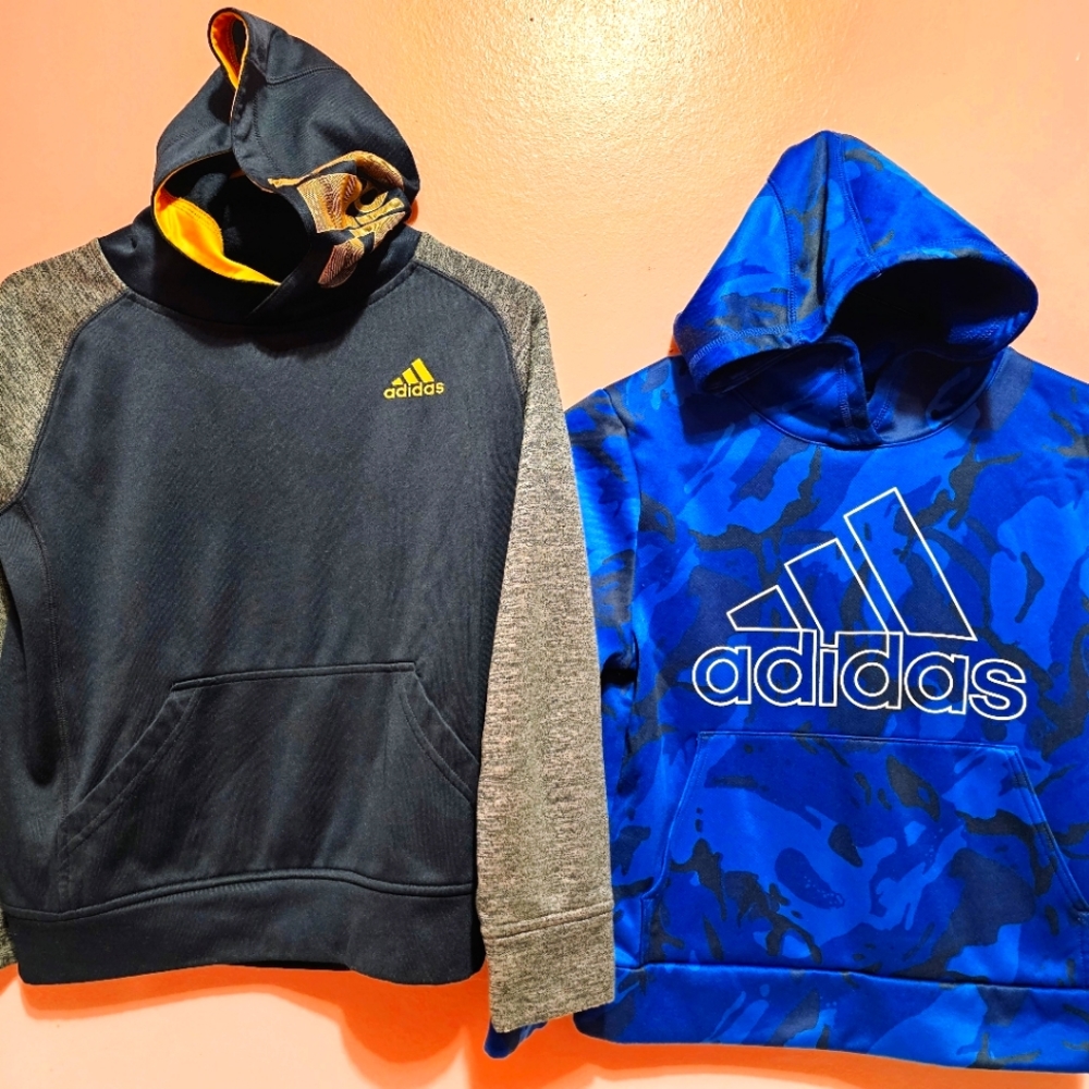 Adidas hoodies boy size M 8